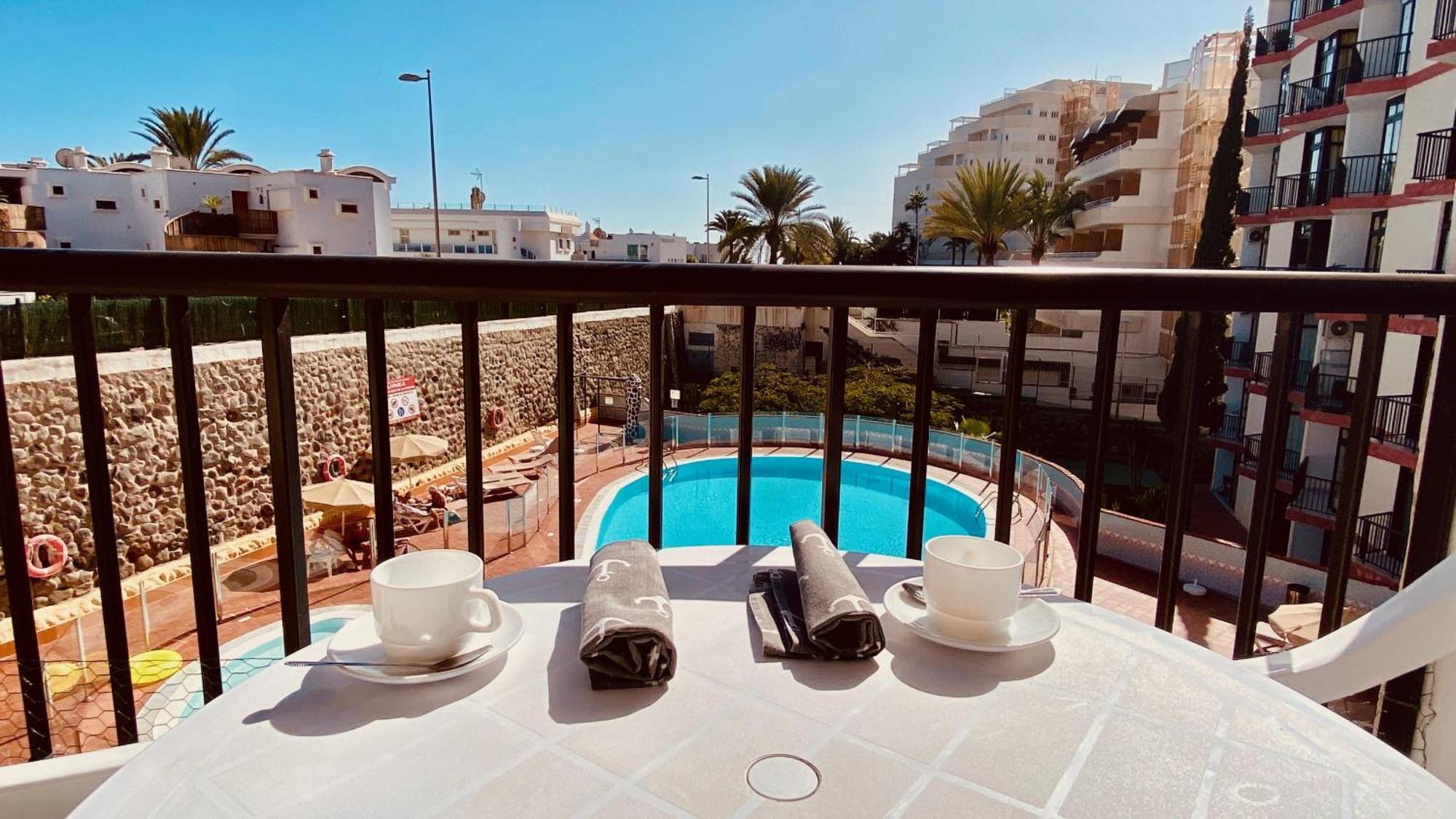 Sunny Apartment Near The Beach Playa del Ingles  Exterior photo